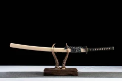 Alternative view of Giuramento del Ritorno - Katana Forgiato a Mano in acciaio al carbonio 1065