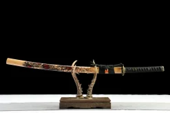 Alternative view of Steel Wave - Katana Forgiato a Mano in acciaio al carbonio 1065