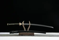 Alternative view of Night Edge - Katana Forgiato a Mano in acciaio damasco