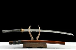 Alternative view of Crimson Bloom - Katana Forgiato a Mano in acciaio per utensili t10
