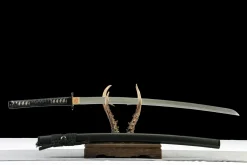 Alternative view of Dark Gleam Slash - Katana Forgiato a Mano in acciaio per utensili t10