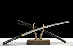 Deep Abyss - Katana Forgiato a Mano in acciaio per utensili t10
