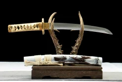 Alternative view of Silver Wave - Tanto Forgiato a Mano in acciaio per utensili t10